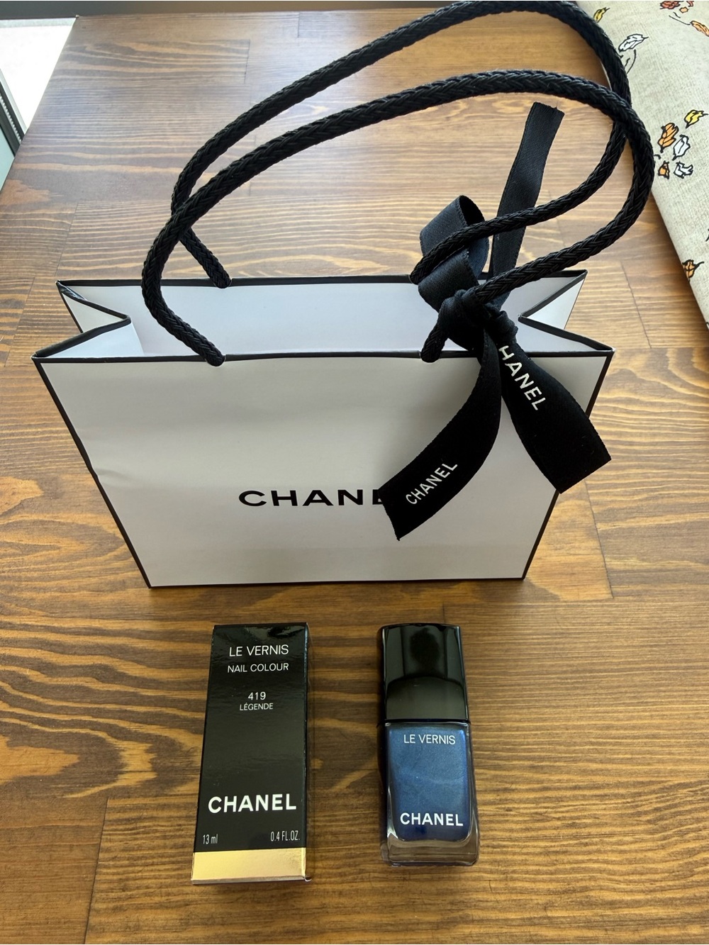 CHANEL Le Vernis 419 Légende Shimmering Blue Nail Polish (Limited Edition)